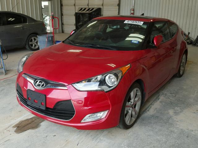 KMHTC6AD5GU281932 - 2016 HYUNDAI VELOSTER B RED photo 2