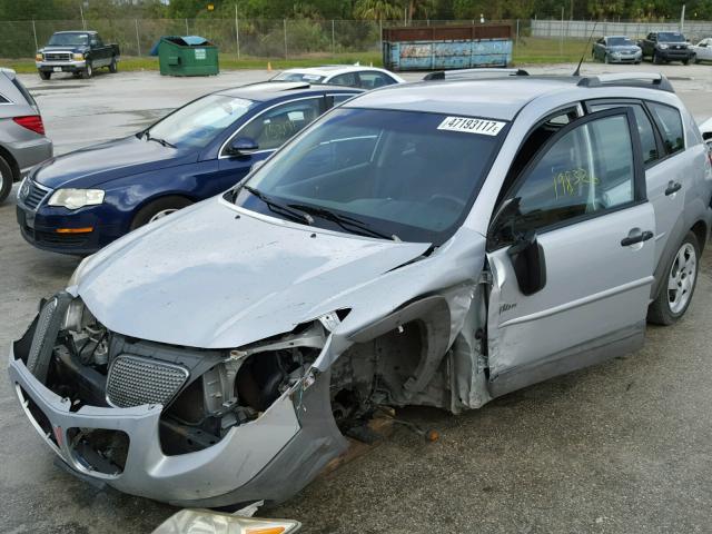 5Y2SL65808Z405509 - 2008 PONTIAC VIBE SILVER photo 2