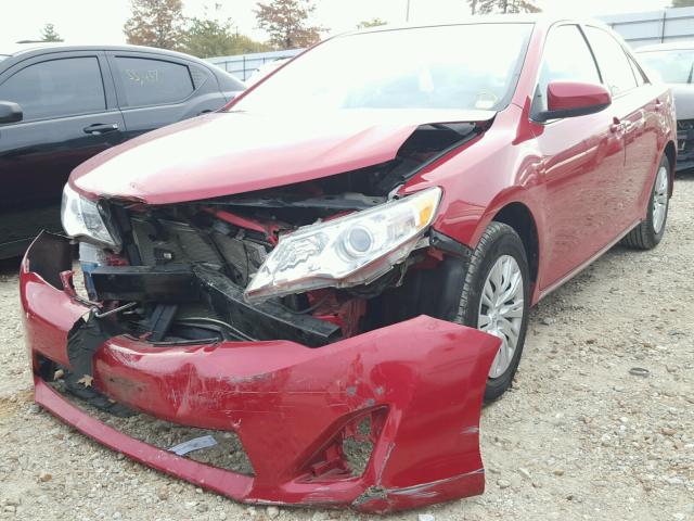 4T1BF1FK4CU576463 - 2012 TOYOTA CAMRY BASE RED photo 2