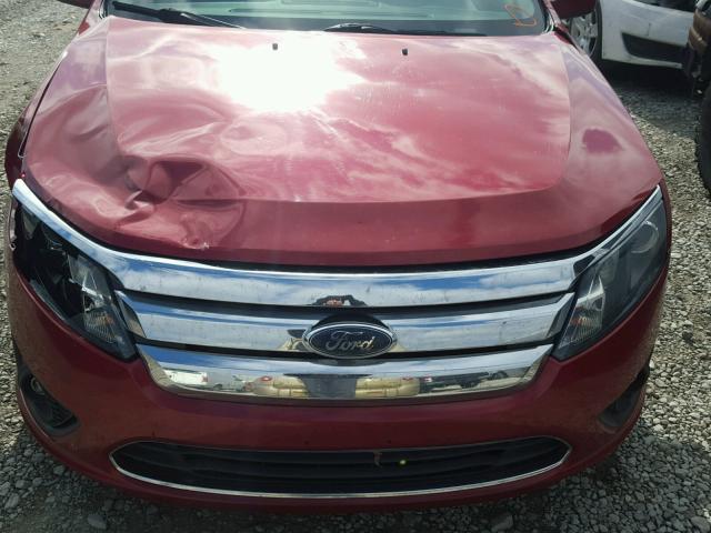 3FAHP0HGXAR246416 - 2010 FORD FUSION SE RED photo 7