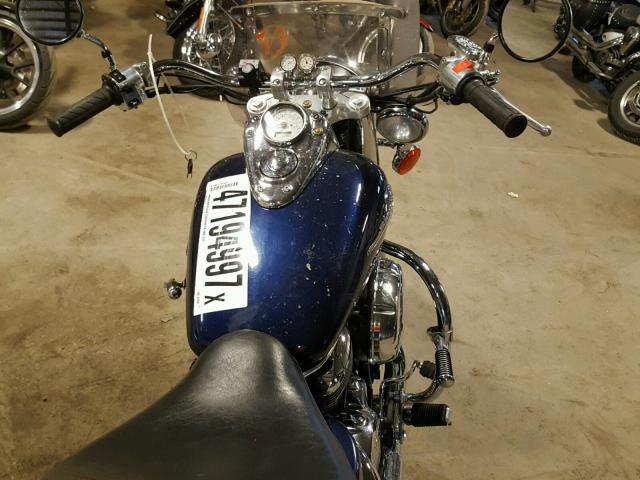 JH2RC44F52M011633 - 2002 HONDA VT750 CDD BLUE photo 5