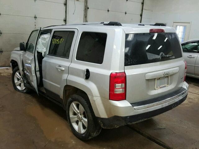 1J4NT4GB6BD182269 - 2011 JEEP PATRIOT LA SILVER photo 3