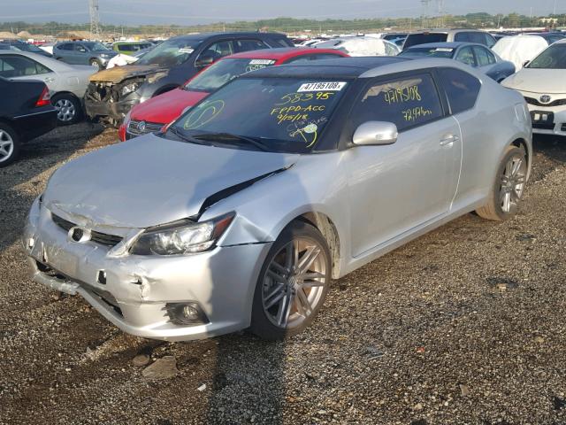 JTKJF5C77C3024445 - 2012 TOYOTA SCION TC 银色 照片 2