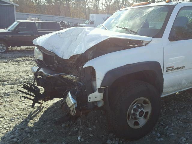 1GTHK24274E324382 - 2004 GMC SIERRA K25 WHITE photo 9