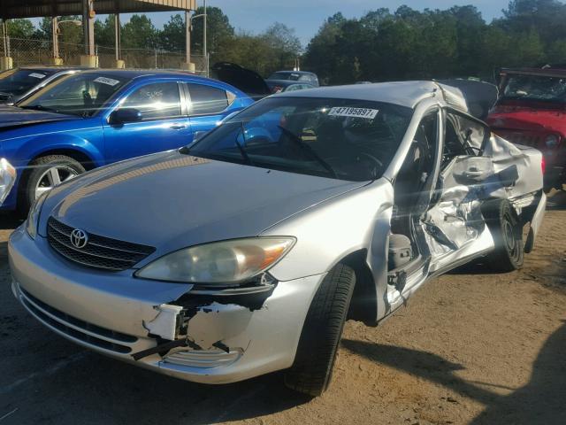 4T1BE32K84U327475 - 2004 TOYOTA CAMRY LE SILVER photo 2