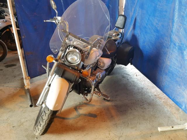 JH2RC50117M300208 - 2007 HONDA VT750 WHITE photo 2