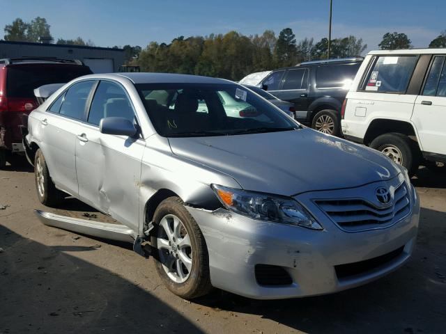 4T1BF3EK7BU175629 - 2011 TOYOTA CAMRY BASE SILVER photo 1