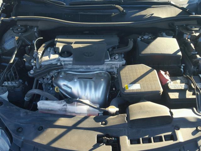 4T1BF1FK8GU164746 - 2016 TOYOTA CAMRY LE შავი ფოტო 7