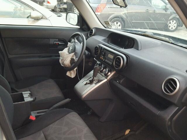 JTLZE4FE2DJ032973 - 2013 TOYOTA SCION XB Plata foto 5