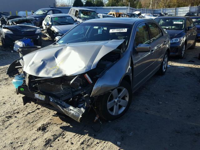 3FAHP07Z98R119038 - 2008 FORD FUSION SE GRAY photo 2