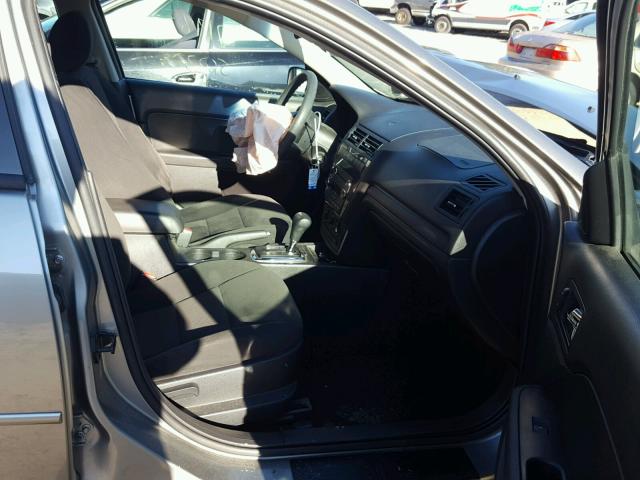 3FAHP07Z98R119038 - 2008 FORD FUSION SE GRAY photo 5