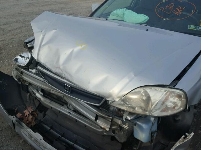 1HGEJ8245YL017096 - 2000 HONDA CIVIC EX SILVER photo 9