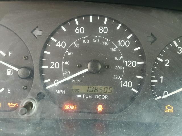 4T1BF28K1YU946536 - 2000 TOYOTA CAMRY LE ოქროსფერი ფოტო 8