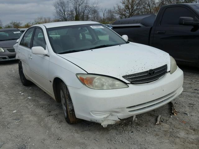 4T1BE32K72U040903 - 2002 TOYOTA CAMRY LE WHITE photo 1