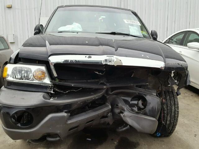 5LMPU28L5WLJ14816 - 1998 LINCOLN NAVIGATOR BLACK photo 9