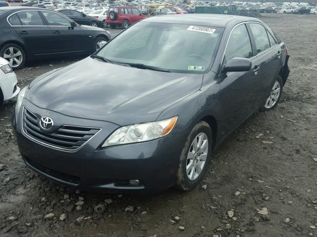 4T1BK46K29U093723 - 2009 TOYOTA CAMRY SE GRAY photo 2