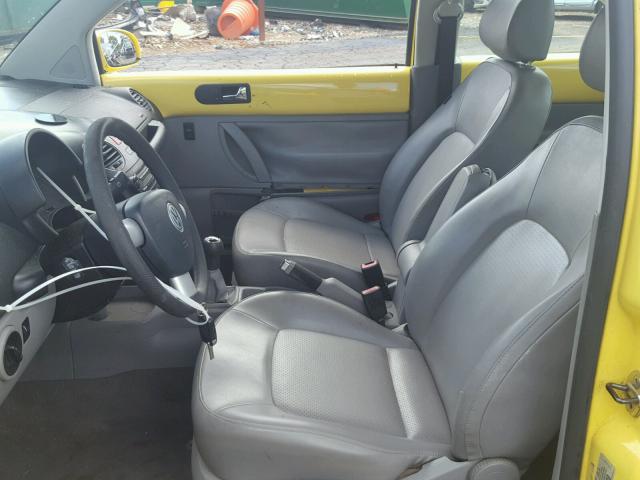 3VWRW31C27M502190 - 2007 VOLKSWAGEN NEW BEETLE 黄色 照片 5