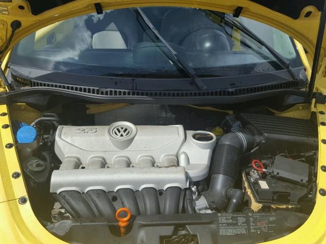 3VWRW31C27M502190 - 2007 VOLKSWAGEN NEW BEETLE 黄色 照片 7