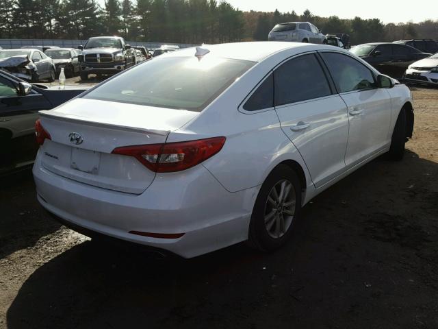 5NPE24AF0GH398057 - 2016 HYUNDAI SONATA SE WHITE photo 4