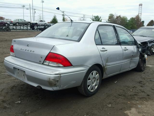 JA3AJ26E53U003066 - 2003 MITSUBISHI LANCER ES SILVER photo 4