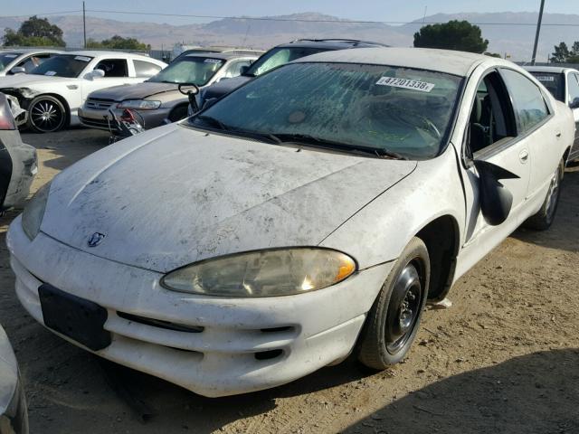 2B3HD46R44H648318 - 2004 DODGE INTREPID S WHITE photo 2