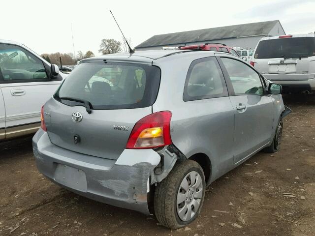 JTDJT923585200457 - 2008 TOYOTA YARIS GRAY photo 4