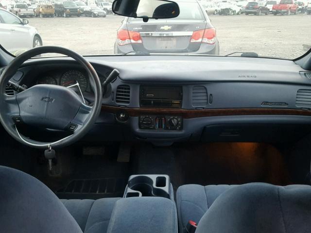 2G1WF55E329252191 - 2002 CHEVROLET IMPALA WHITE photo 9