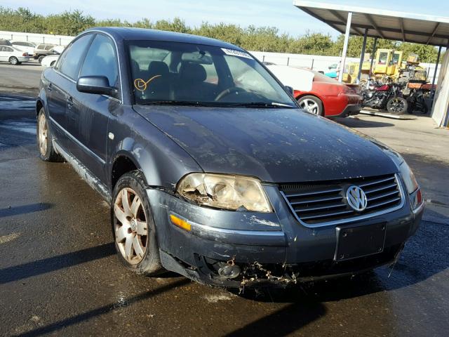 WVWRH63B81P093407 - 2001 VOLKSWAGEN PASSAT GLX 石墨色 照片 1