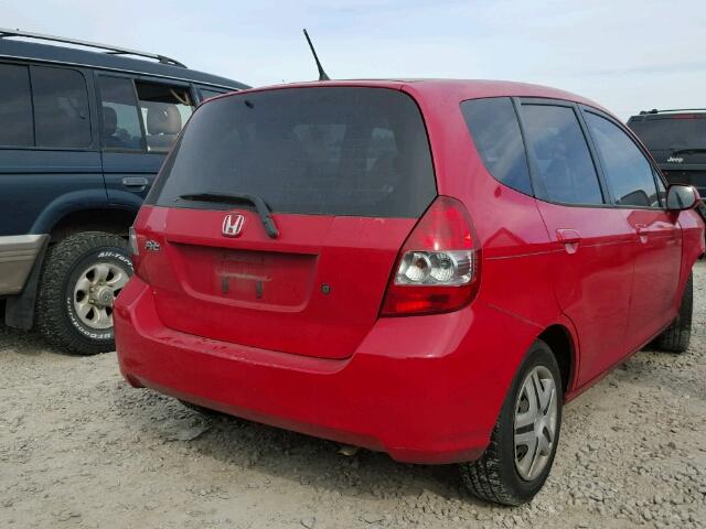 JHMGD374X7S045568 - 2007 HONDA FIT RED photo 4