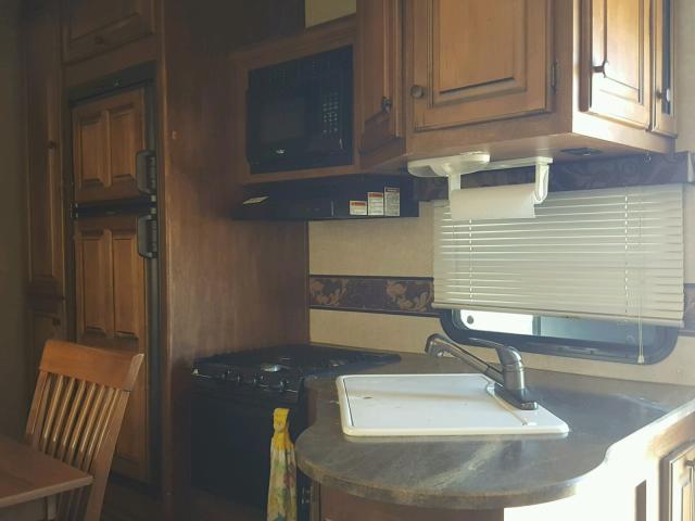 4YDF25227D1532889 - 2013 KEYSTONE SPRINTER WHITE photo 8