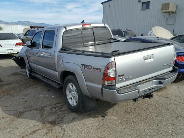 5TFJU4GN8FX081086 - 2015 TOYOTA TACOMA DOU SILVER photo 3