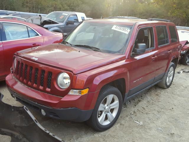 1C4NJPFB0FD120967 - 2015 JEEP PATRIOT LA MAROON photo 2