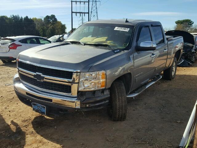 1GCHC23K38F134514 - 2008 CHEVROLET SILVERADO TAN photo 2