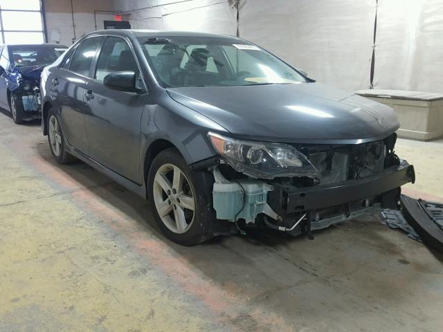 4T1BF1FK4DU281624 - 2013 TOYOTA CAMRY L 灰色 照片 1
