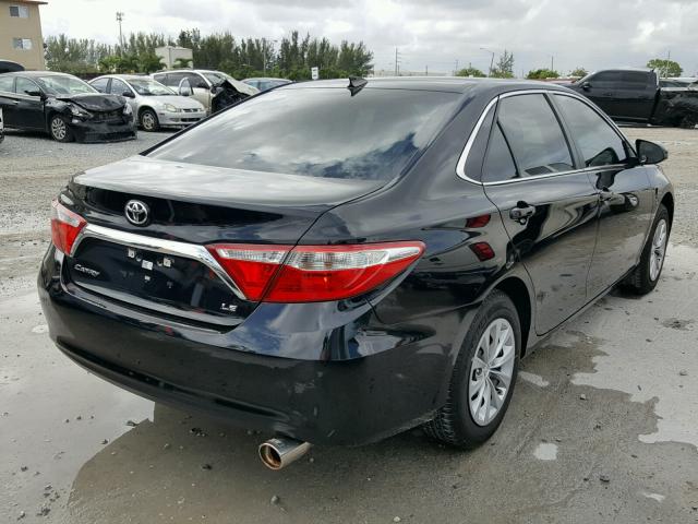 4T1BF1FK6GU254607 - 2016 TOYOTA CAMRY BLACK photo 4