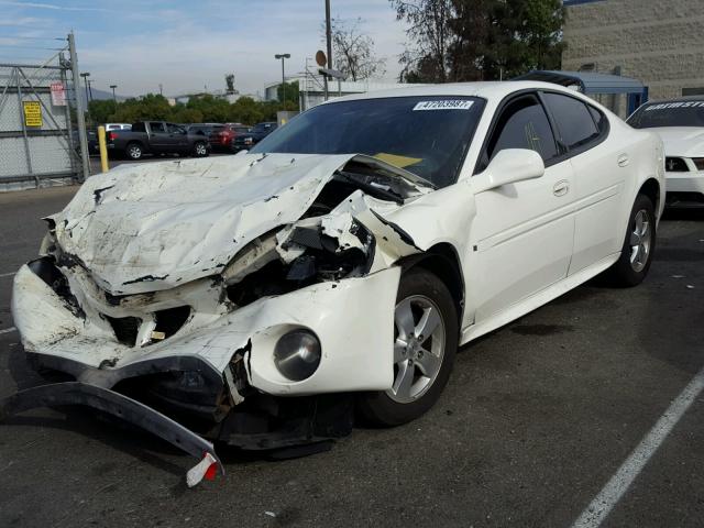 2G2WP582871224595 - 2007 PONTIAC GRAND PRIX WHITE photo 2