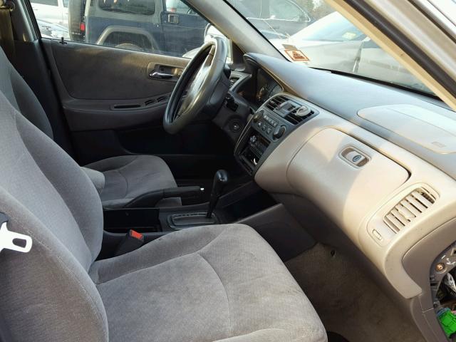 1HGCG66511A144314 - 2001 HONDA ACCORD LX SILVER photo 5