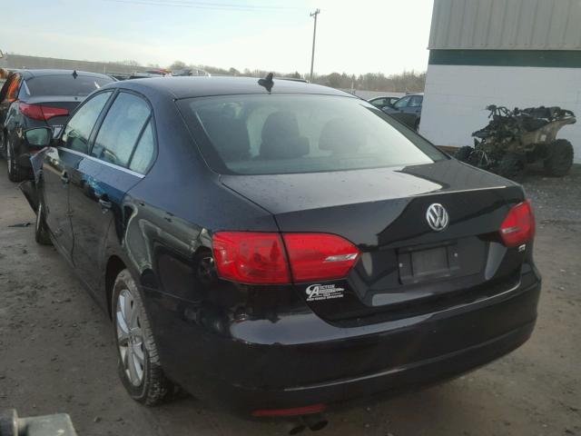 3VWD17AJ3EM377549 - 2014 VOLKSWAGEN JETTA SE BLACK photo 3