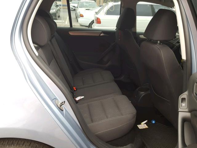 WVWDB7AJ4BW146459 - 2011 VOLKSWAGEN GOLF BLUE photo 6