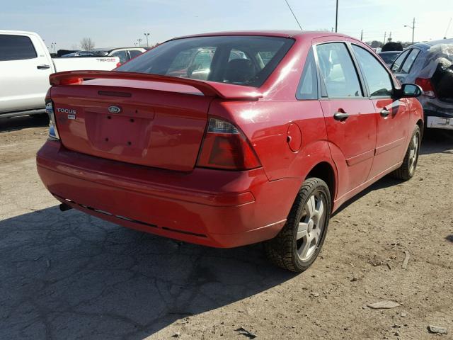 1FAH934N87W138923 - 2007 FORD FOCUS RED photo 4