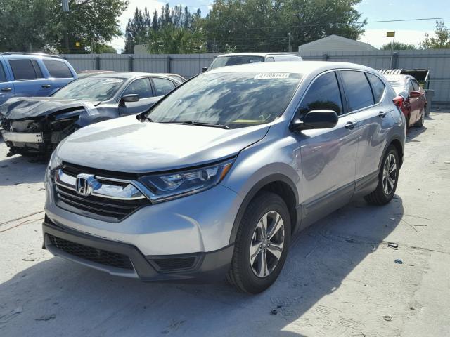 7FARW5H30HE004746 - 2017 HONDA CR-V LX SILVER photo 2