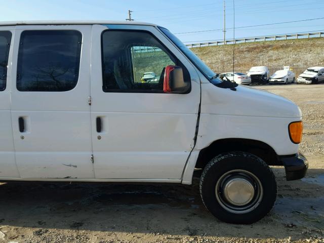 1FTNE24L55HB33854 - 2005 FORD ECONOLINE WHITE photo 9