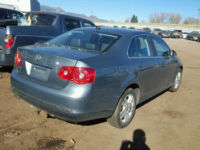 3VWST71K86M020394 - 2006 VOLKSWAGEN JETTA GREEN photo 4