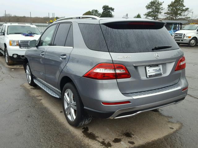 4JGDA5JB1FA529743 - 2015 MERCEDES-BENZ ML 350 GRAY photo 3