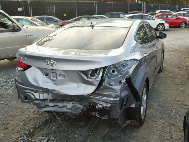 5NPDH4AE5GH797791 - 2016 HYUNDAI ELANTRA SE SILVER photo 4