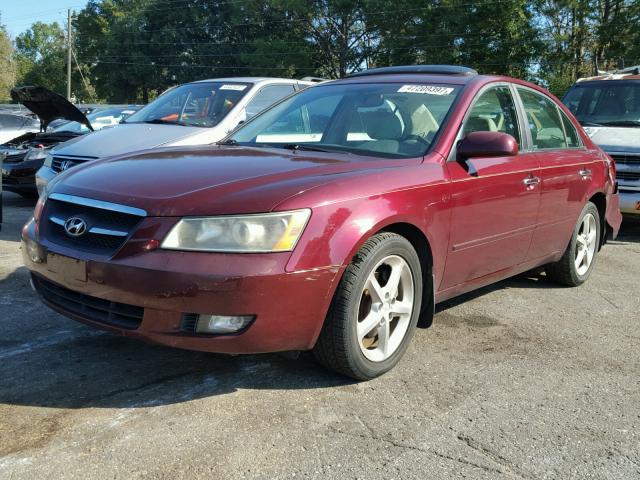 5NPEU46F17H220337 - 2007 HYUNDAI SONATA SE RED photo 2