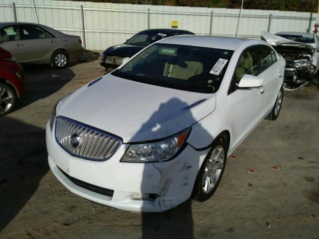 1G4GC5EG8AF173185 - 2010 BUICK LACROSSE C WHITE photo 2