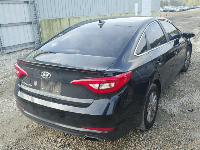 5NPE24AF3GH339679 - 2016 HYUNDAI SONATA SE BLACK photo 4