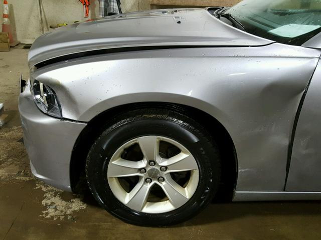 2C3CDXBG9EH170403 - 2014 DODGE CHARGER SE SILVER photo 9