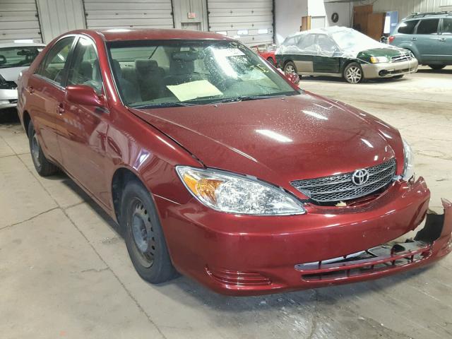 4T1BE32K22U032904 - 2002 TOYOTA CAMRY LE RED photo 1